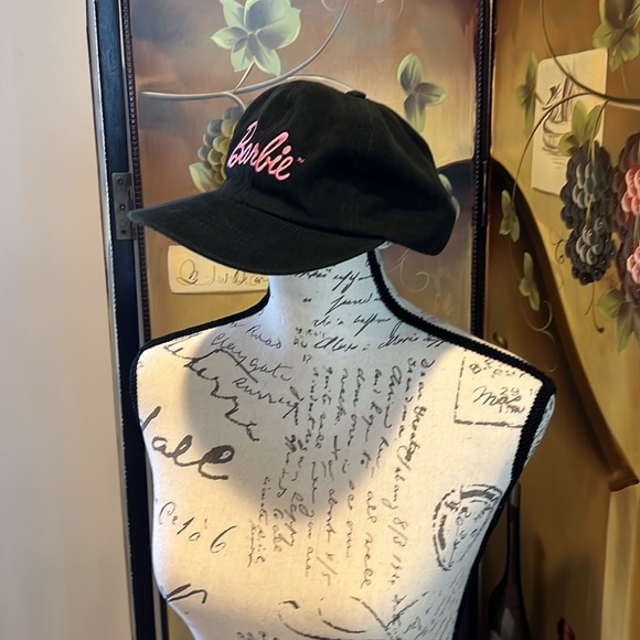 Vintage black Barbie cap - Picture 2 of 4